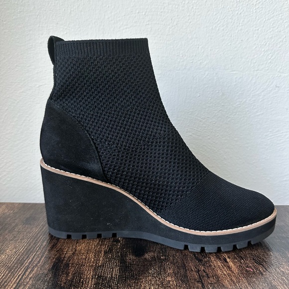 Eileen Fisher London Recycled Stretch Knit Bootie - Picture 3 of 11